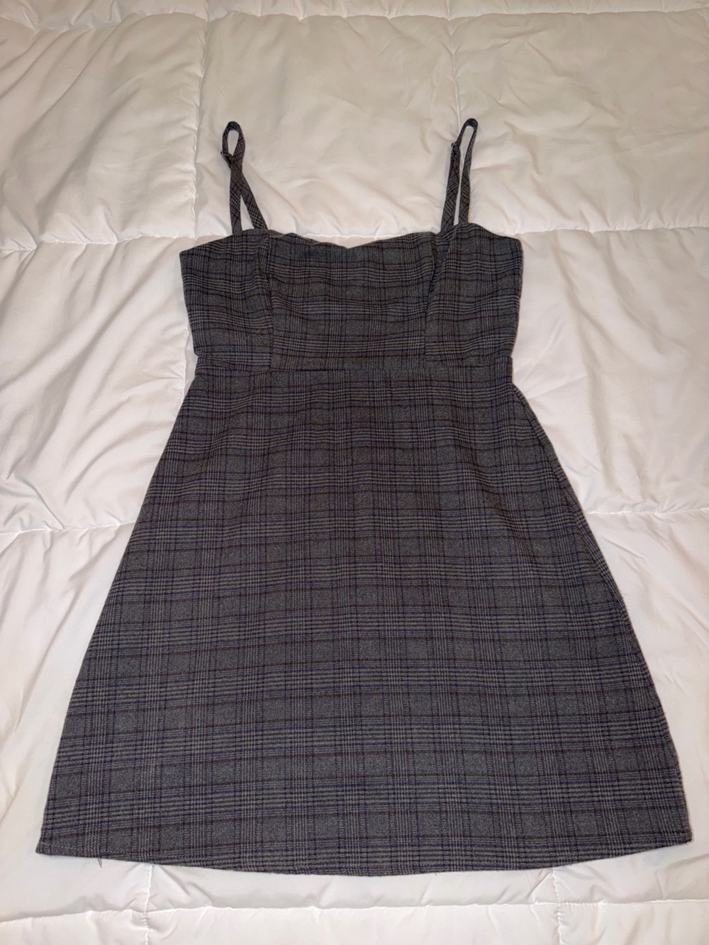 Tailored Gray Plaid Sleeveless Pencil Dress